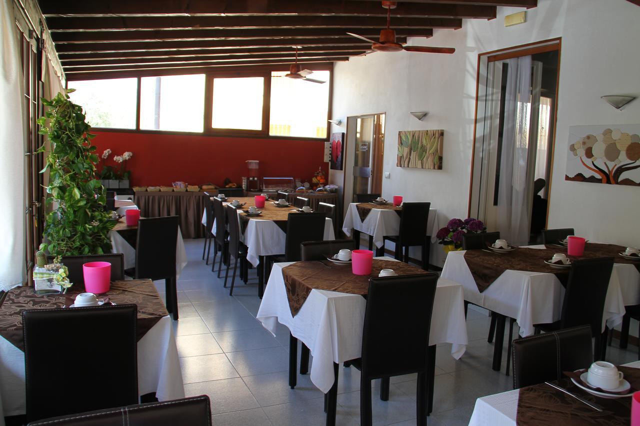 Albergo Al Pescatore Brenzone sul Garda Exterior foto