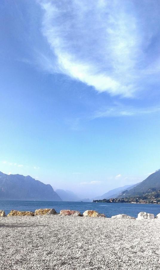 Albergo Al Pescatore Brenzone sul Garda Exterior foto